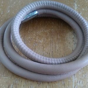 Brighton triple woodstock bracelet